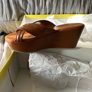 Cathy Jeans platform sandal sz 6 NWT